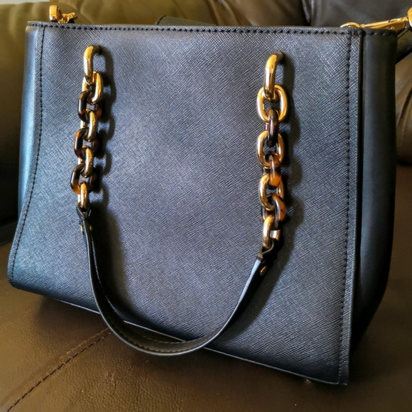 Michael Kors leather Camille crossbody - Picture 4 of 4